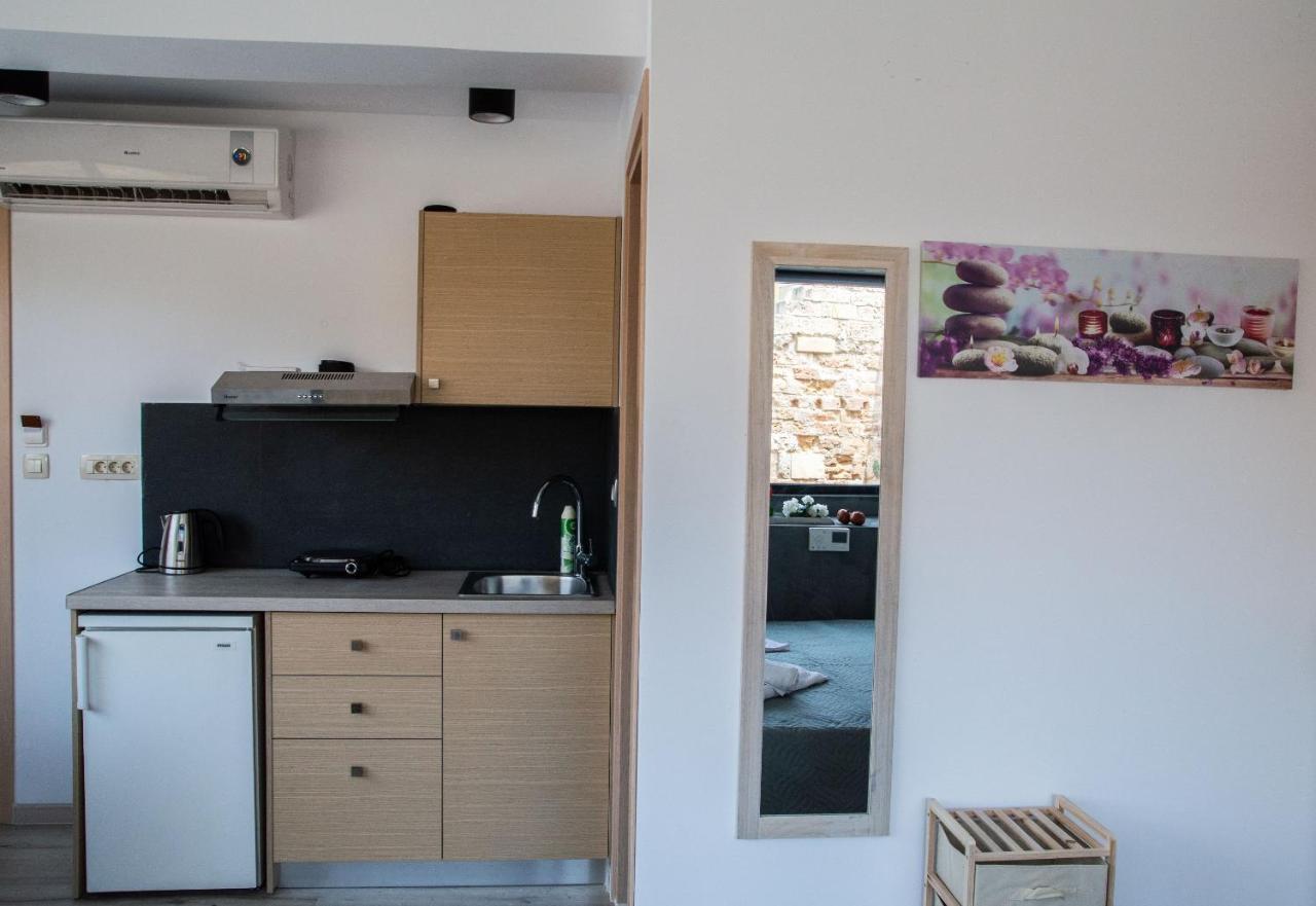 Kastren Rooms Chania  Bagian luar foto